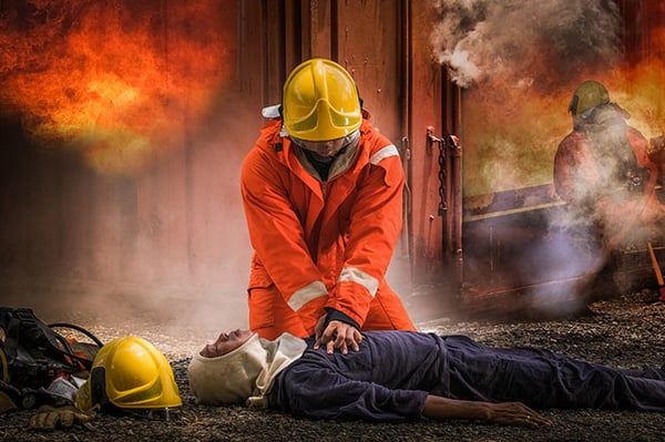 firefighter_performing_cpr